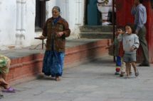 IMG_8059 Thamel Durbar Square Leute.jpg